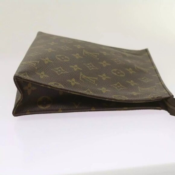 LOUIS VUITTON Monogram Poche Toilette 26 Pouch - Picture 13 of 16